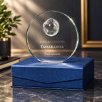 3D thin gravírozott, földgömbös üvegplakett tanároknak